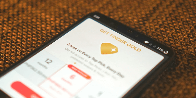 Cách xem ai thích mình trên Tinder khi có tài khoản Tinder Gold