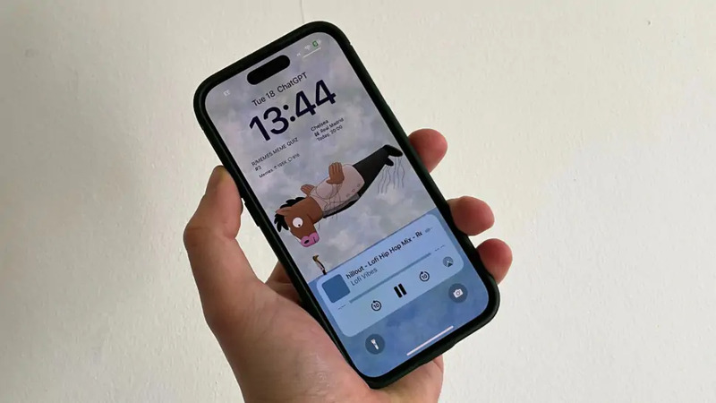 1-loi-ich-khi-phat-youtube-khong-can-mo-man-hinh loi ich khi phat youtube khong can mo man hinh